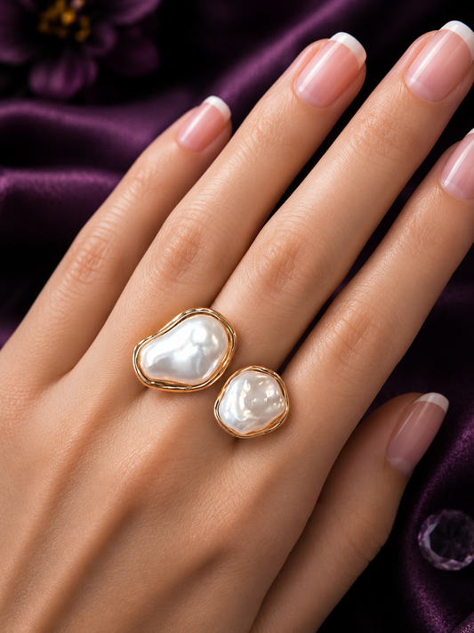 Lunara Ring