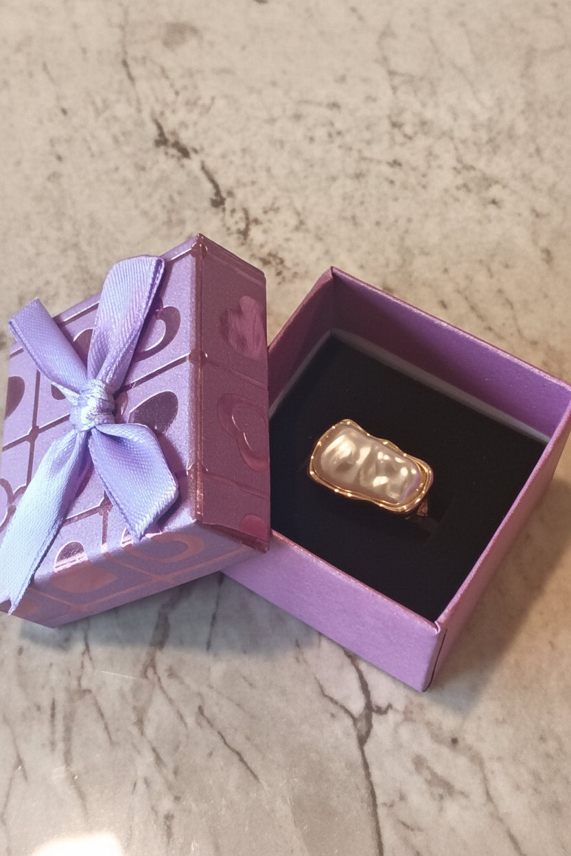 Nacre Ring