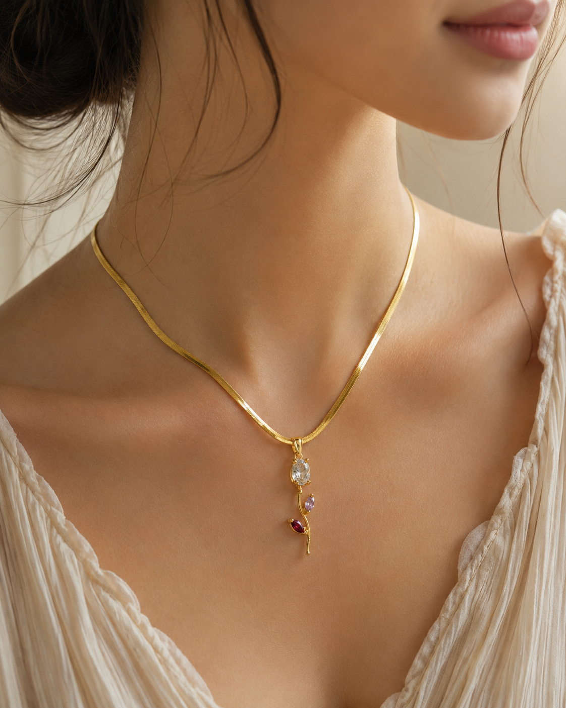Tulip Bloom Pendant Necklace with Snake Chain clear stone