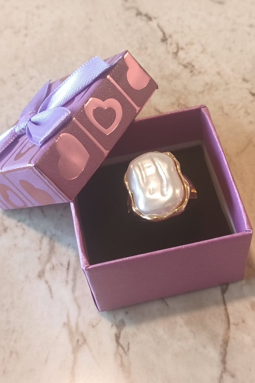 Eloria Ring
