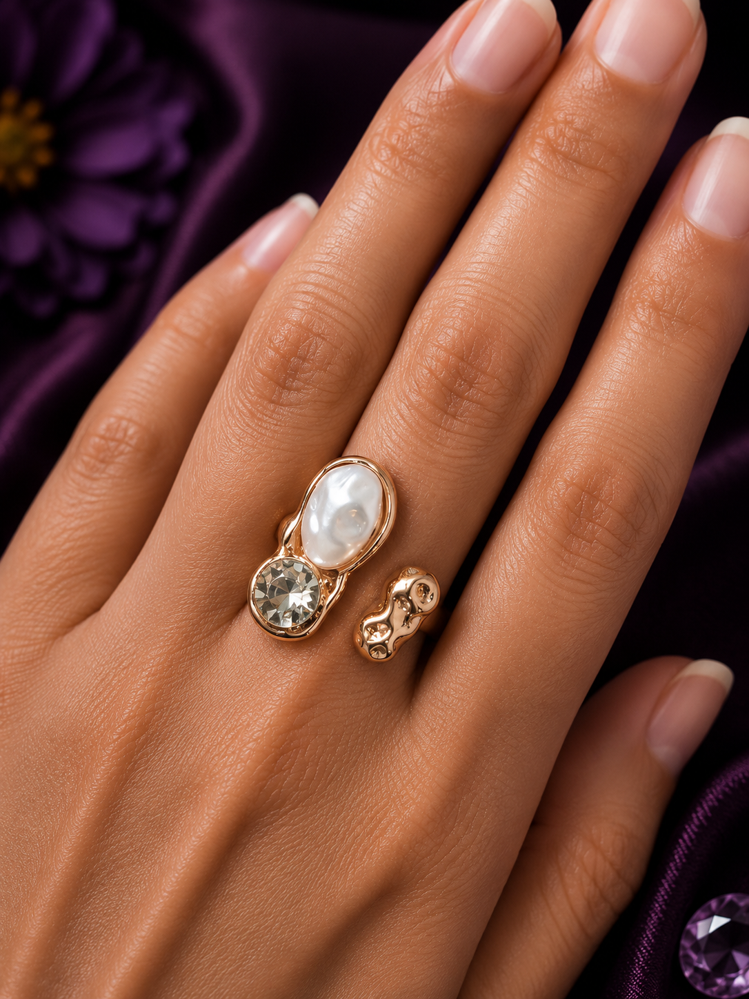 Lumora Ring