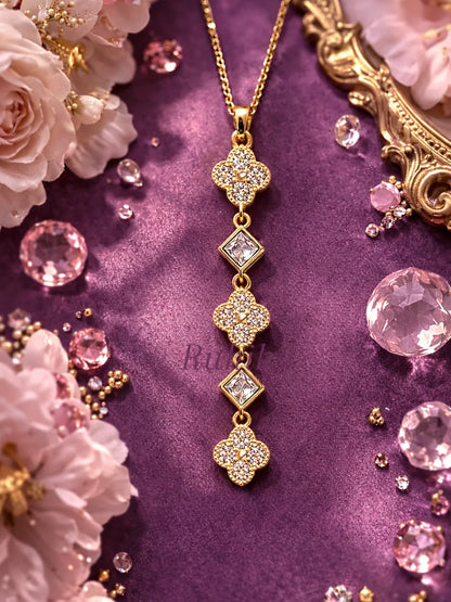 Victorian Clover Pendant Necklace