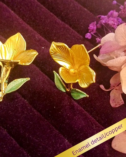 Golden Petal bloom stud earrings